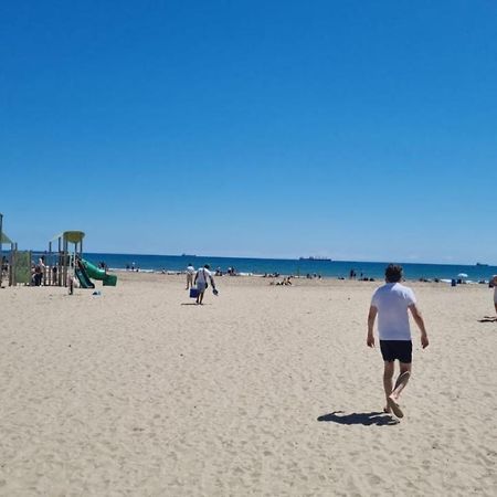 Apartament Carrer I'Iiia Grao de Castellon Dış mekan fotoğraf