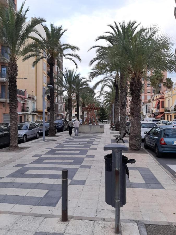 Apartament Carrer I'Iiia Grao de Castellon Dış mekan fotoğraf