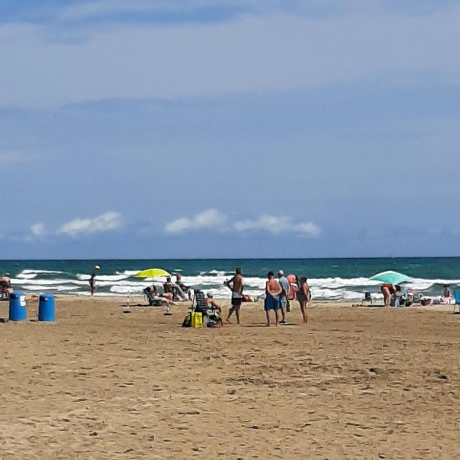 Apartament Carrer I'Iiia Grao de Castellon Dış mekan fotoğraf